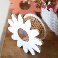 Bank - White Daisy