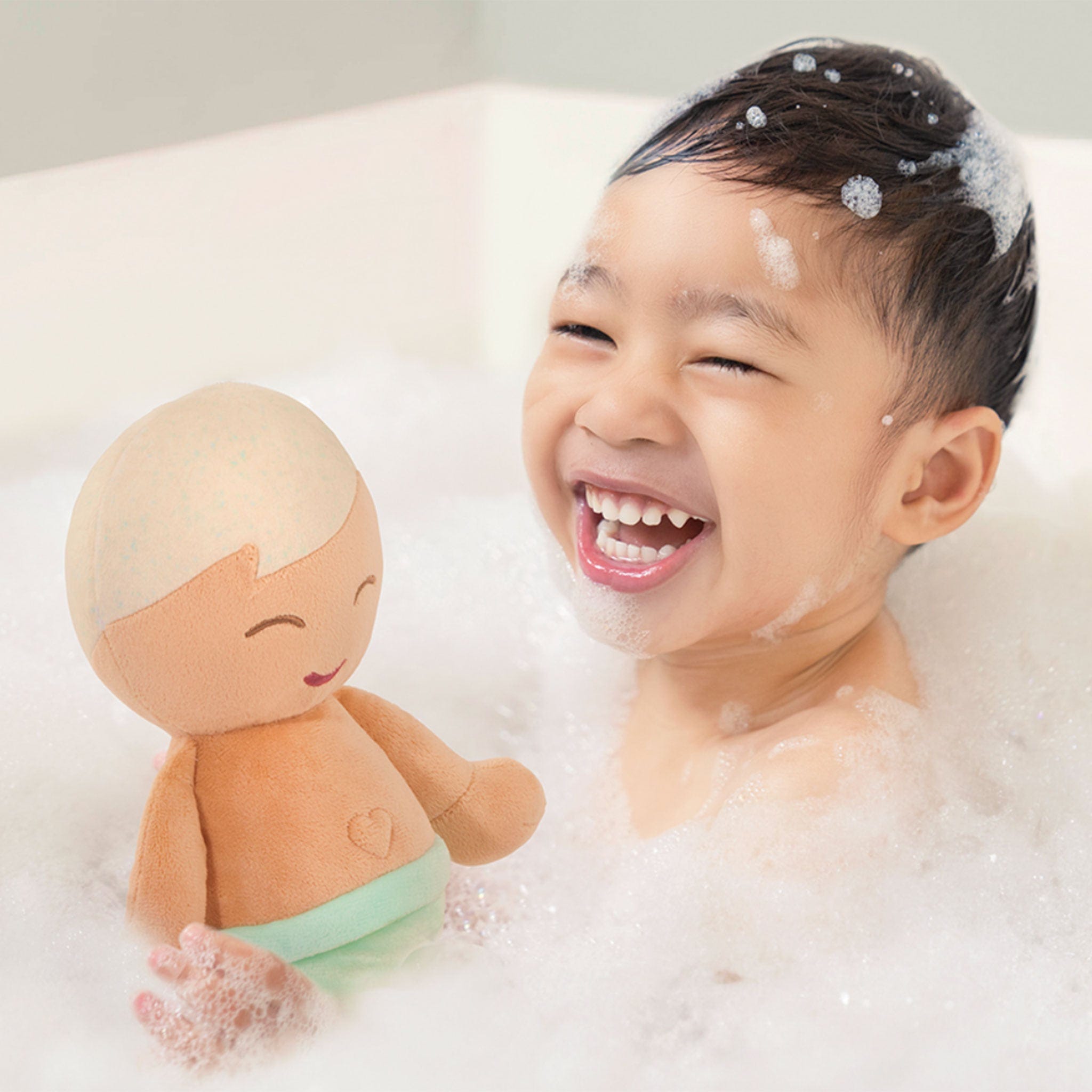 Poupee de Bain en Peluche Garcon Babi Clement