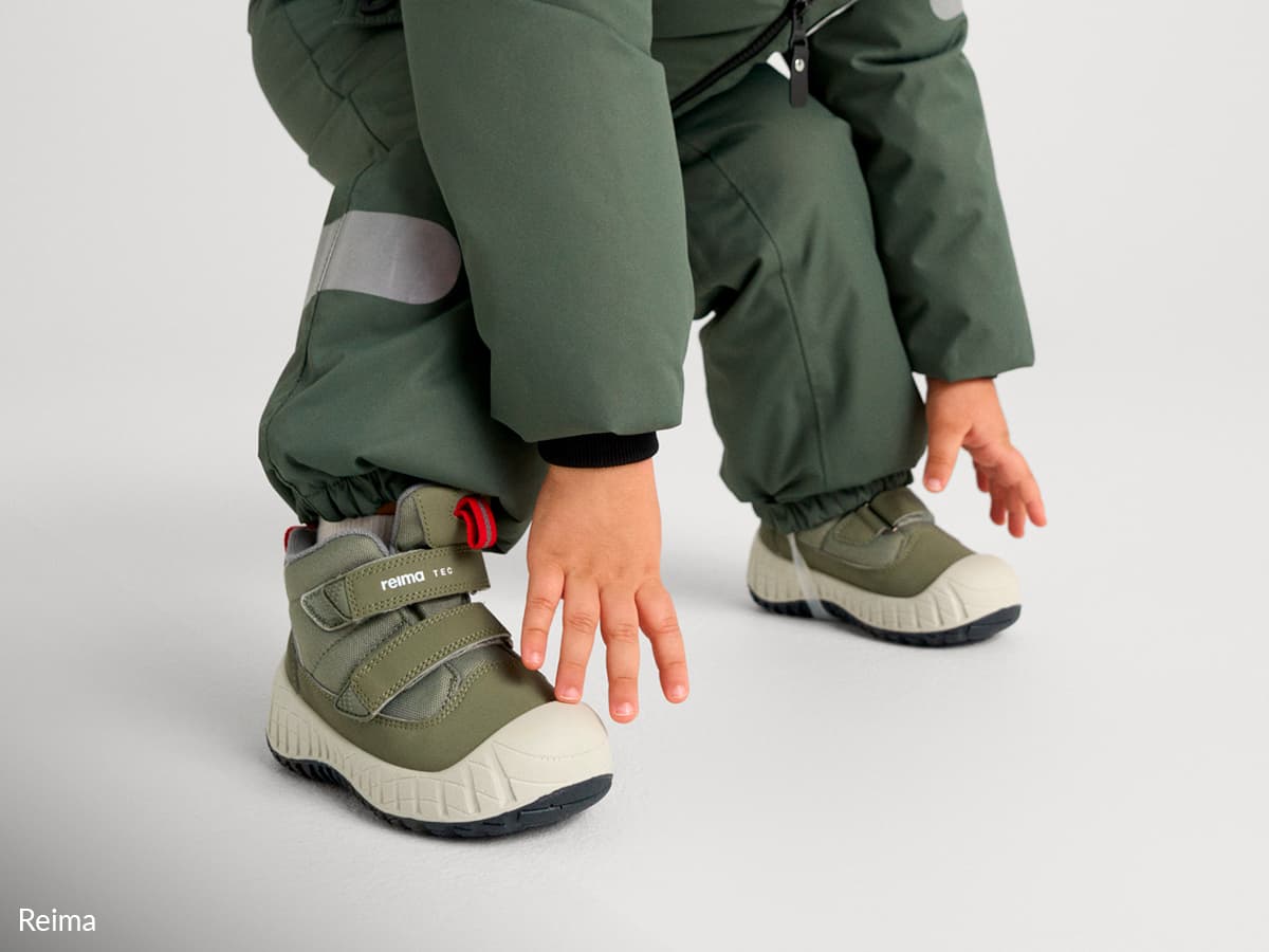 Mid-season boots